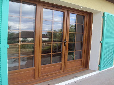 Portes fenêtre  battantes PVC imitation bois